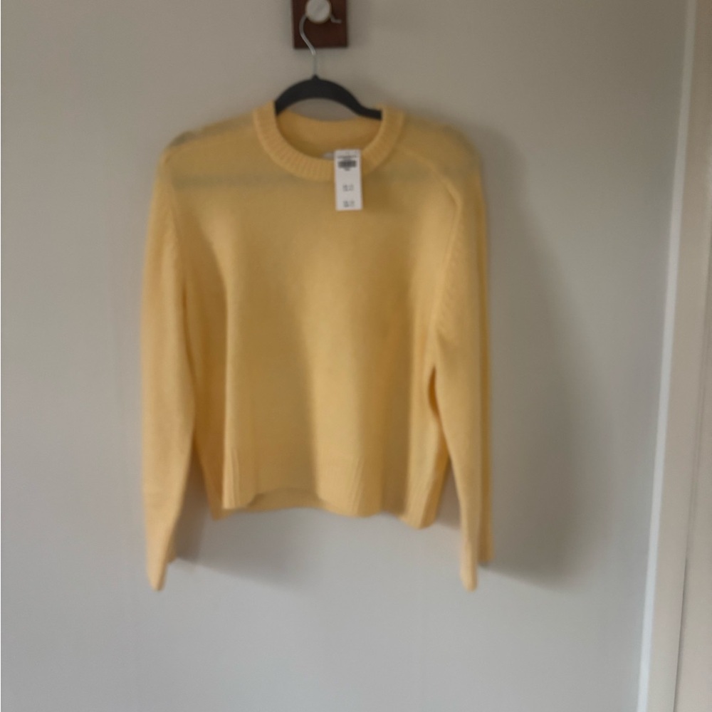 Abercrombie & Fitch Soft Yellow Crew Neck Sweater